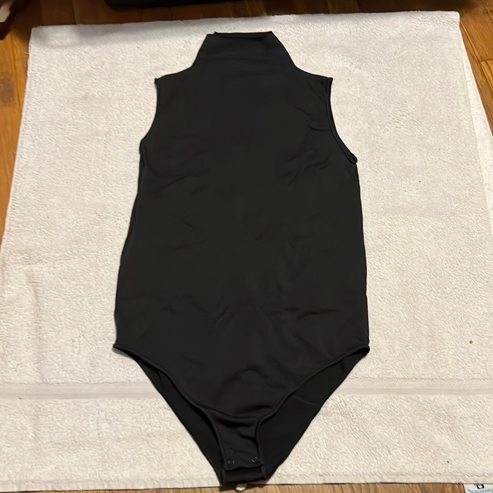 Skims Essentials Mock Neck Bodysuit